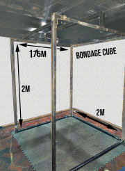 Bondage-Cube-with-measurements